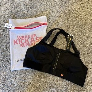 NWT Shefit 1Luxe The Ultimate Sports Bra Black